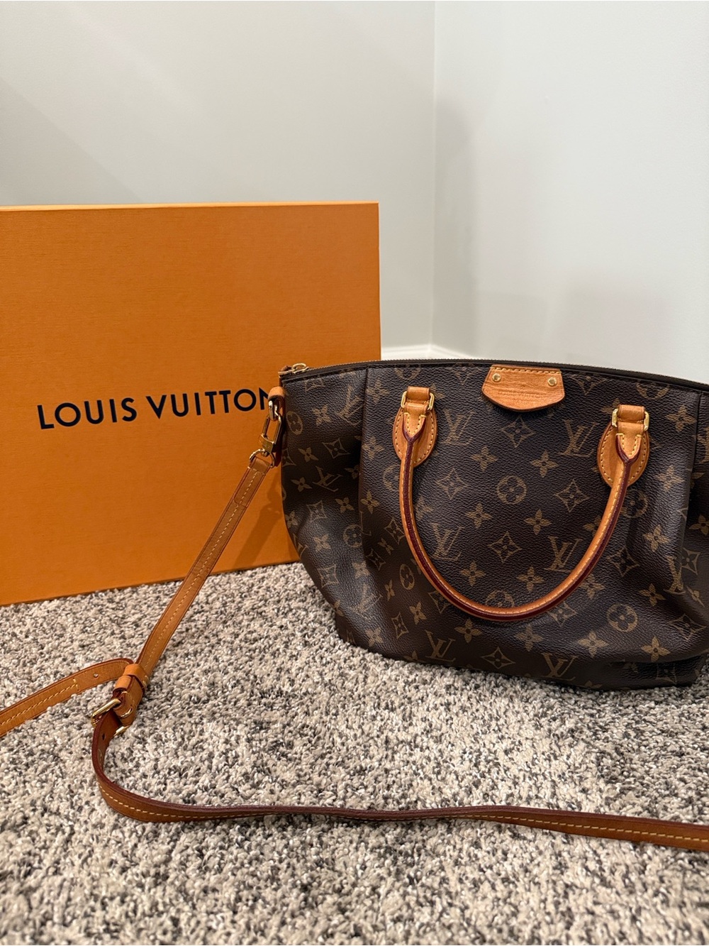Louis Vuitton Turenne MM monogram